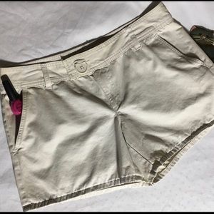 Old Navy Shorts Khaki Pockets Cotton Size 10